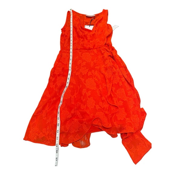Premier Amour Vibrant Red Asymmetrical Ruffled Sundress - Picture 6 of 8